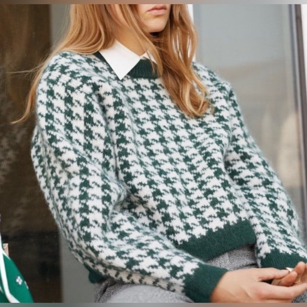 & other stories green and white houndstooth cropped fuzzy warm sweater Xs small - Picture 2 of 11